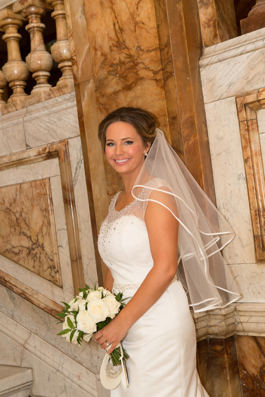 Wedding-photography-Glasgow-city-Chambers-citation-264.jpg
