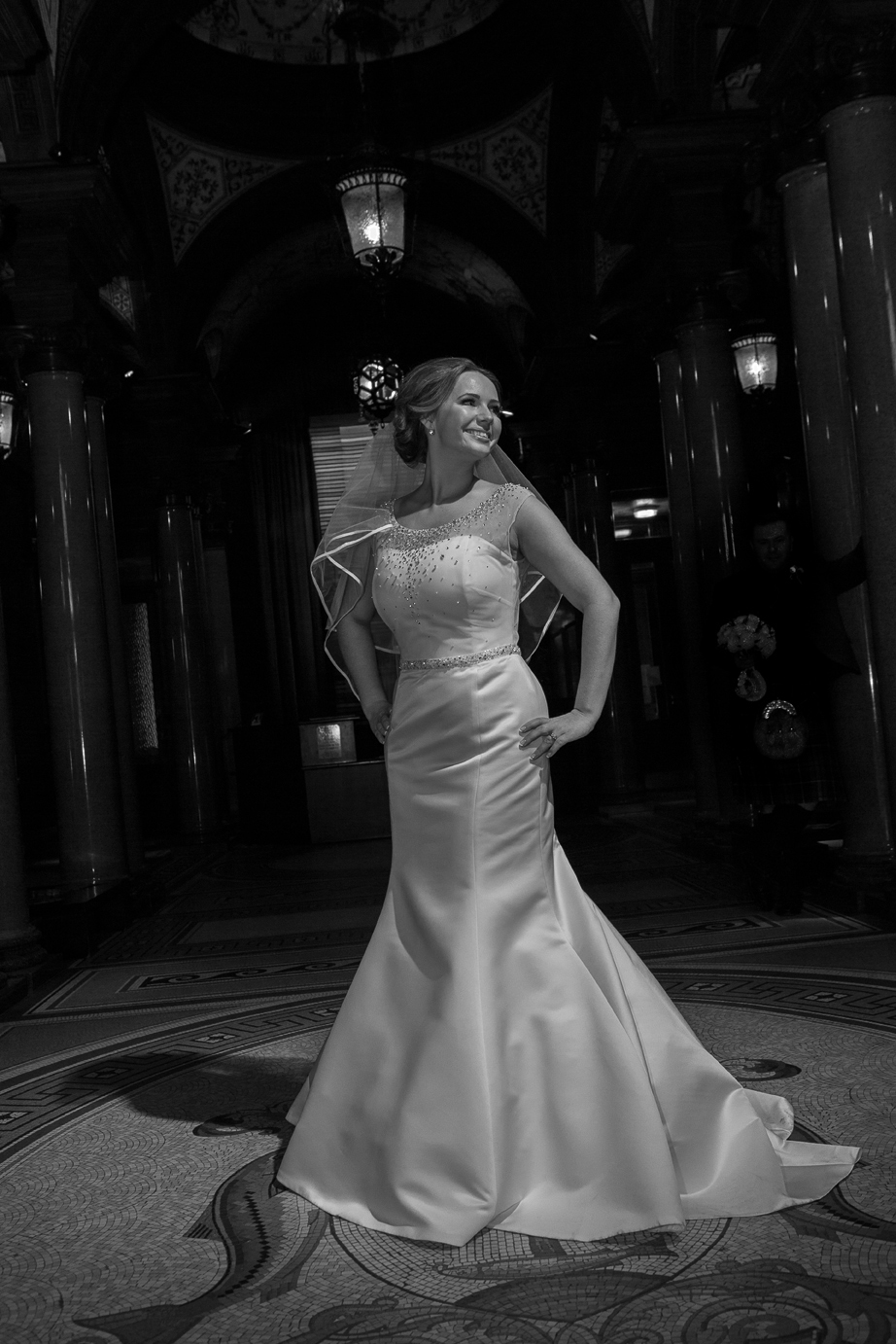 Wedding-photography-Glasgow-city-Chambers-citation-268-2.jpg