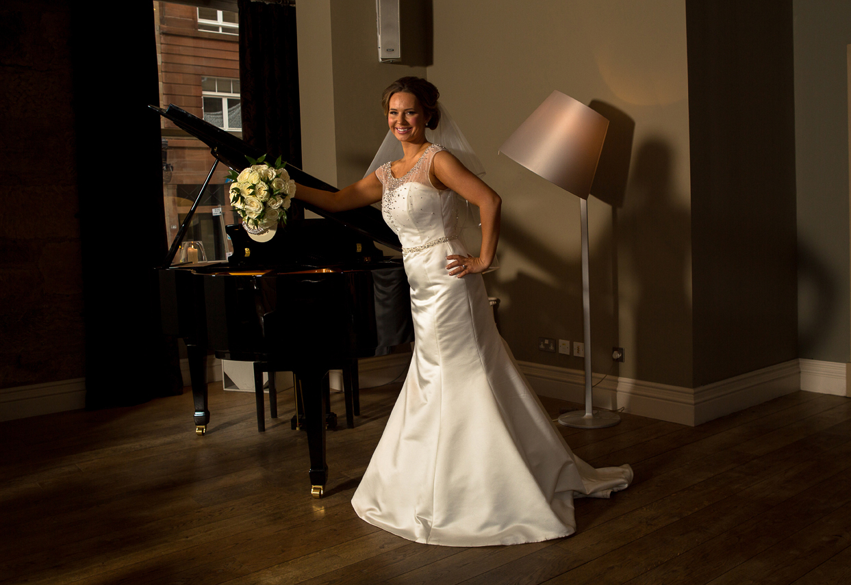 Wedding-photography-Glasgow-city-Chambers-citation-378.jpg