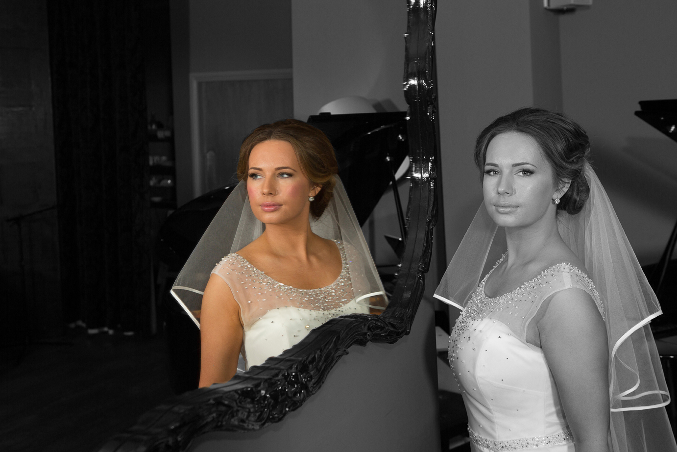 Wedding-photography-Glasgow-city-Chambers-citation-410-copy.jpg