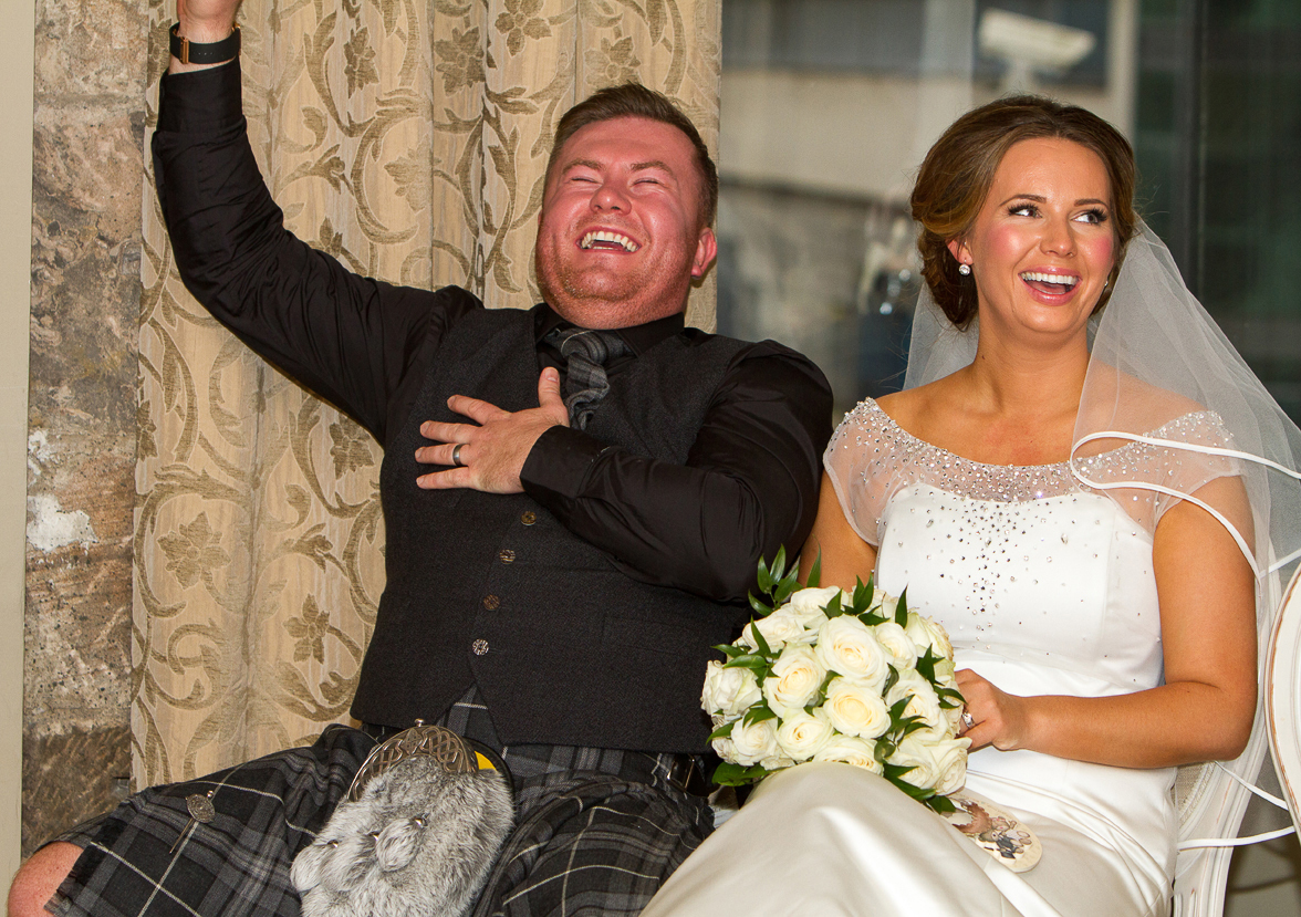 Wedding-photography-Glasgow-city-Chambers-citation-634.jpg