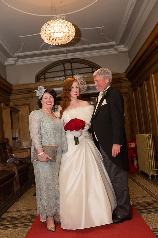 Wedding-photographers-Glasgow,-City-Halls-012.jpg