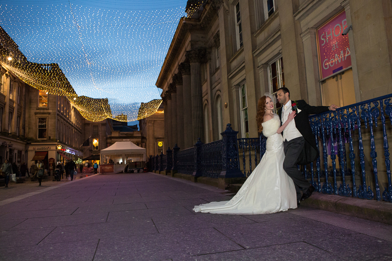 Wedding-photographers-Glasgow,-City-Halls-024.jpg
