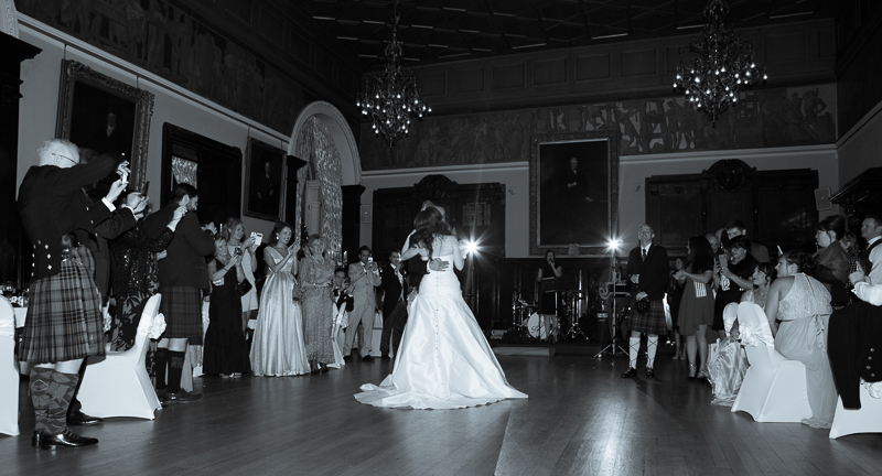Wedding-photographers-Glasgow,-City-Halls-028.jpg