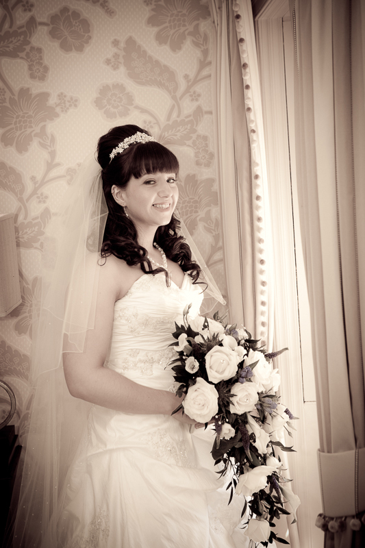Wedding-photographers-Culcreuch-Castle-012.jpg