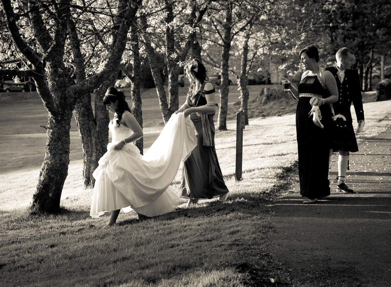 Wedding-photographers-Culcreuch-Castle-022.jpg