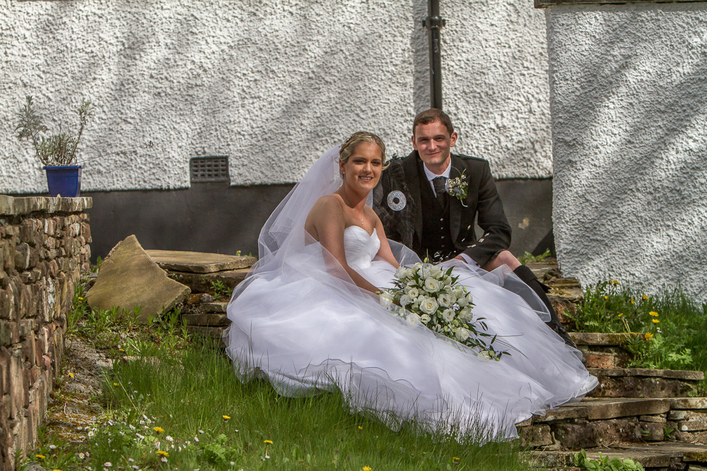 wedding-photography-Buchanan-Arms-hotel.jpg-23.jpg