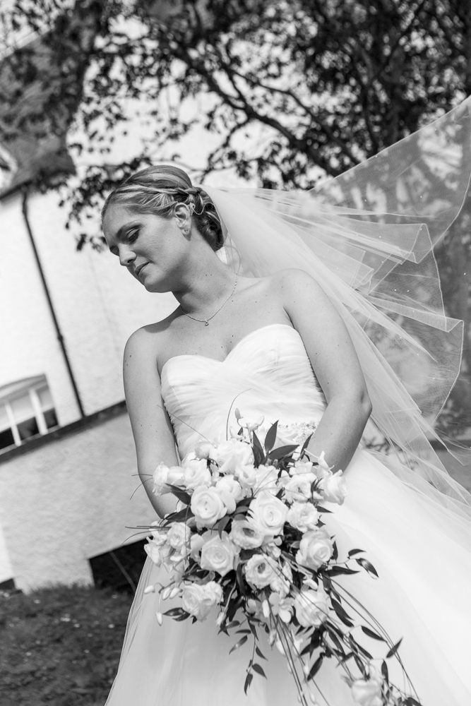 wedding-photography-Buchanan-Arms-hotel.jpg-28.jpg