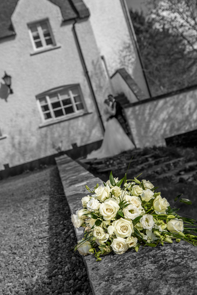 wedding-photography-Buchanan-Arms-hotel.jpg-30.jpg