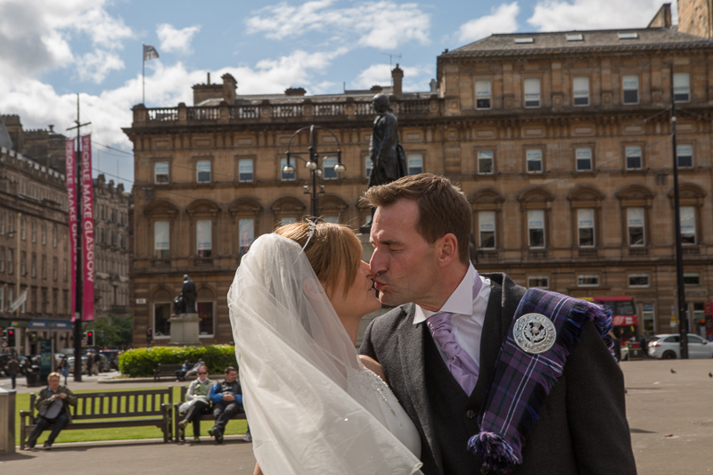 Wedding-photographers-Glasgow-031.jpg