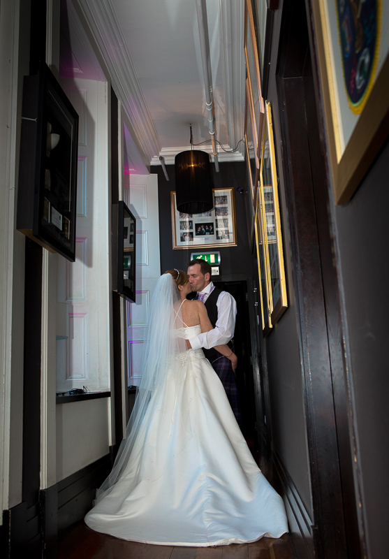 Wedding-photographers-Glasgow-038.jpg