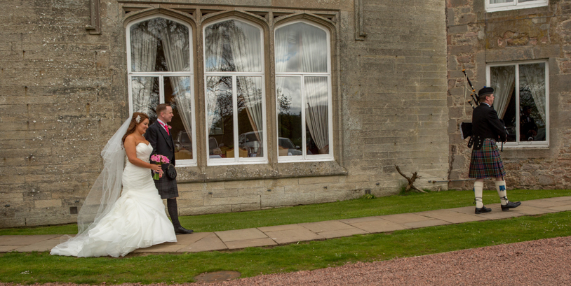 wedding-photography-Shieldhill-Castle-047.jpg