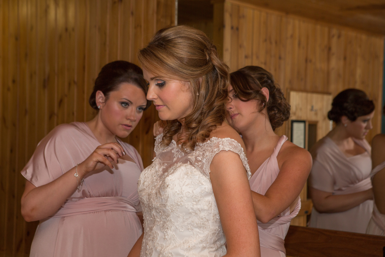 Wedding-photography-Lodge-on-The-Loch-005